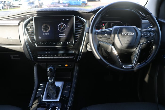 2023 Isuzu MU-X LS-T