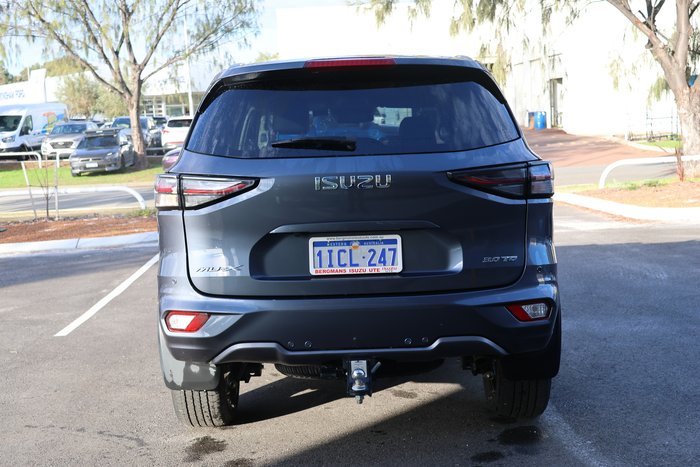 2023 Isuzu MU-X LS-T