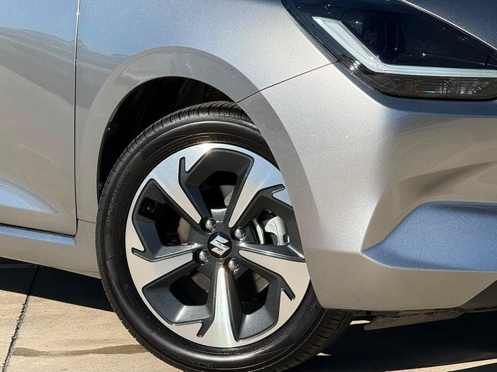 2026 Suzuki Swift Hybrid GLX