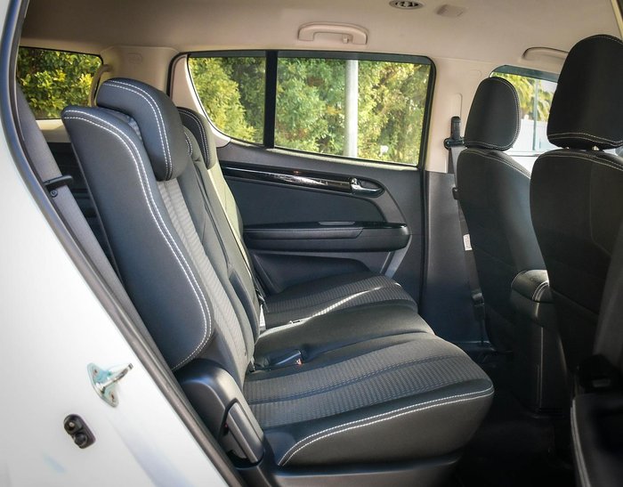 2021 Isuzu MU-X LS-U