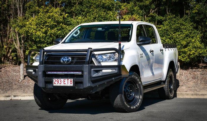 2022 Toyota Hilux SR
