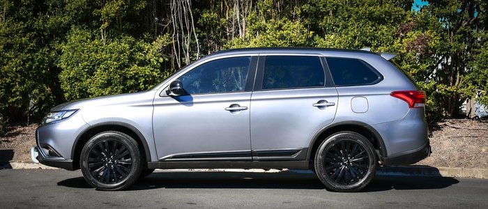 2021 Mitsubishi Outlander Black Edition