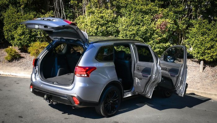 2021 Mitsubishi Outlander Black Edition