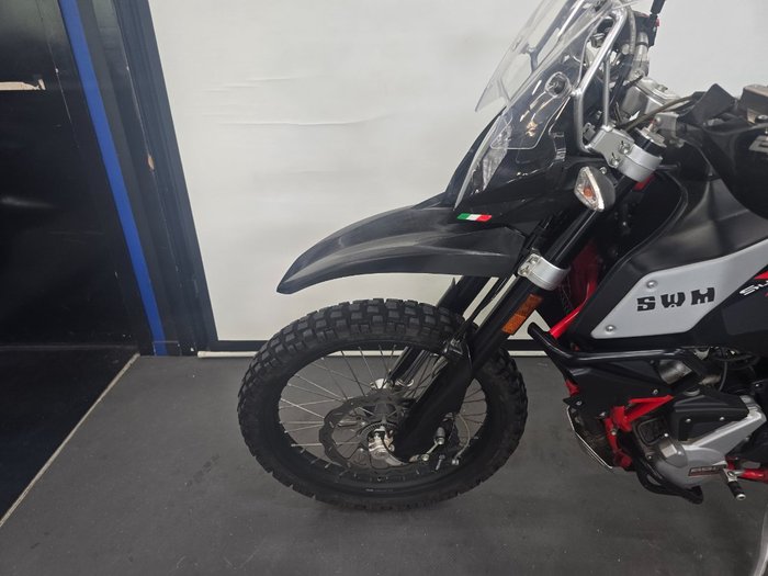 2020 SWM SUPERDUAL X Black