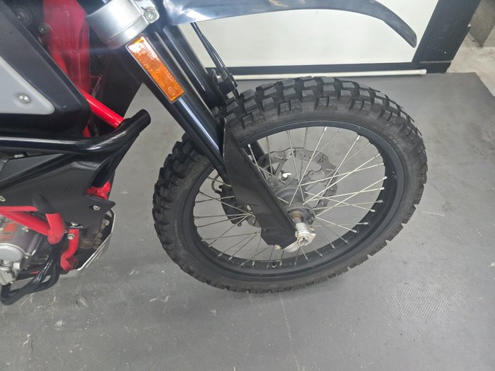 2020 SWM SUPERDUAL X Black