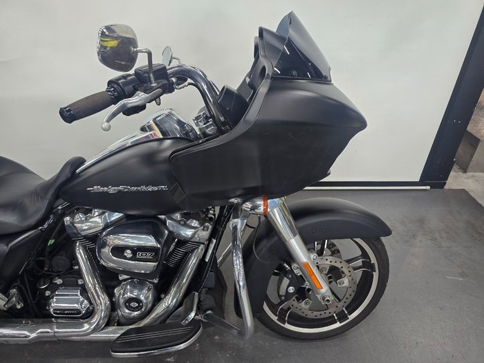 2018 Harley-davidson FLTRXS ROAD GLIDE SPECIAL Black
