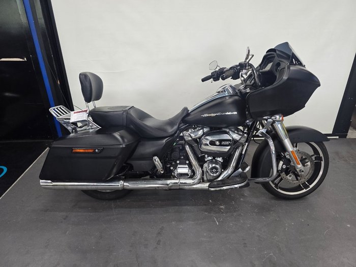 2018 Harley-davidson FLTRXS ROAD GLIDE SPECIAL Black