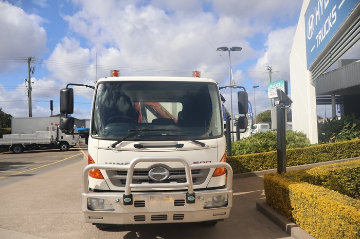2016 HINO FE 1426