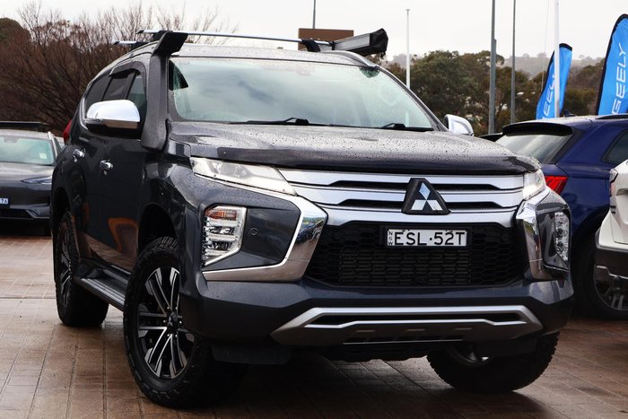 2022 Mitsubishi Pajero Sport Exceed