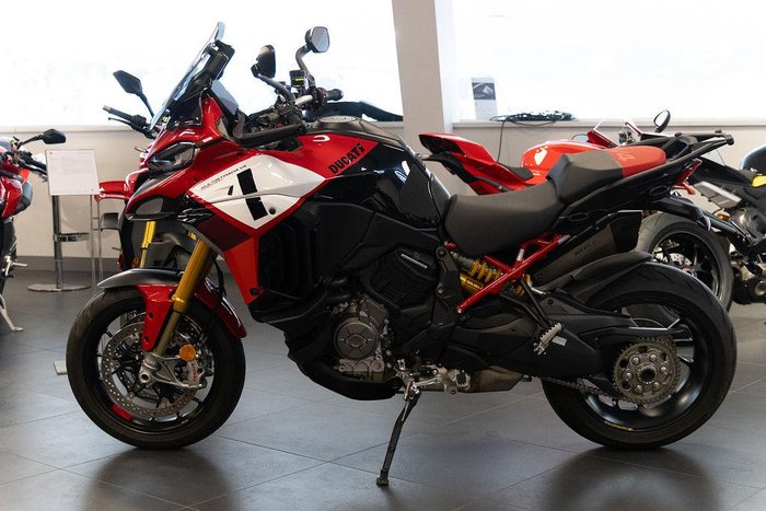 2023 Ducati Multistrada V4 Pikes Peak