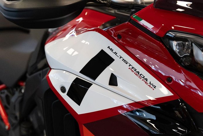 2023 Ducati Multistrada V4 Pikes Peak