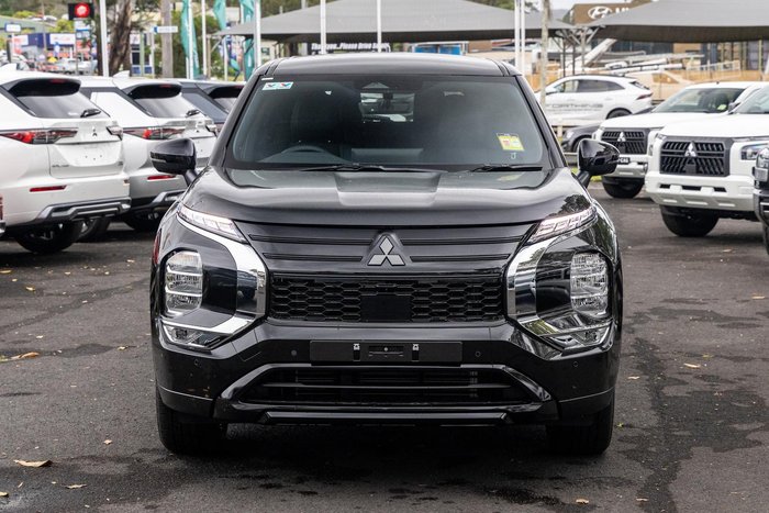 2026 Mitsubishi Outlander Black Edition