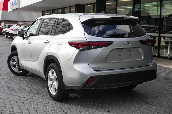 2024 Toyota Kluger GX