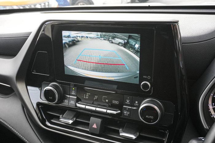 2024 Toyota Kluger GX