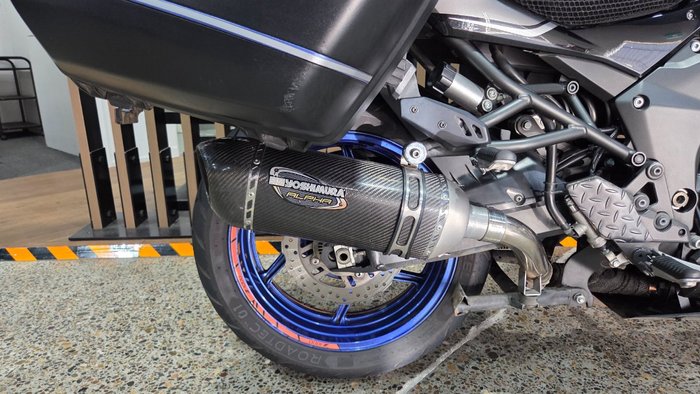 2022 Kawasaki VERSYS 1000S (KLZ1000) Black