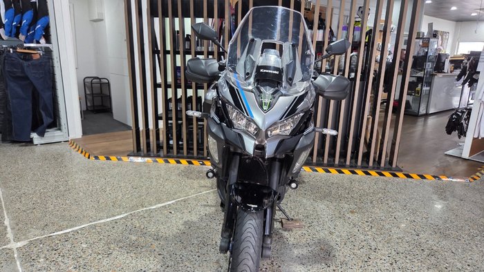 2022 Kawasaki VERSYS 1000S (KLZ1000) Black