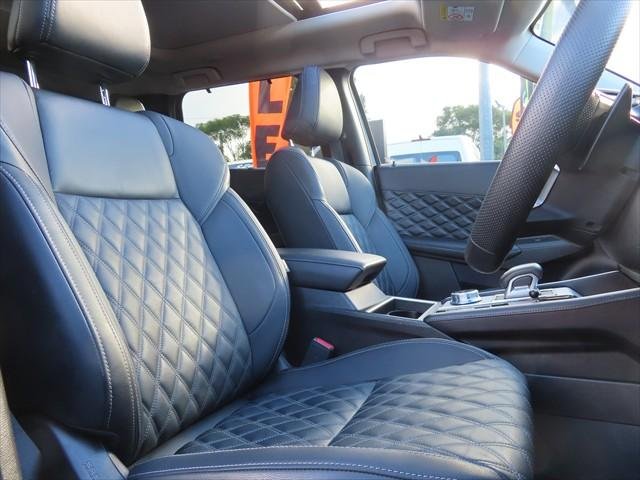2024 Mitsubishi Outlander Exceed