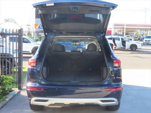 2024 Mitsubishi Outlander Exceed