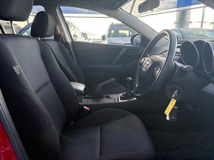 2011 Mazda 3 Neo