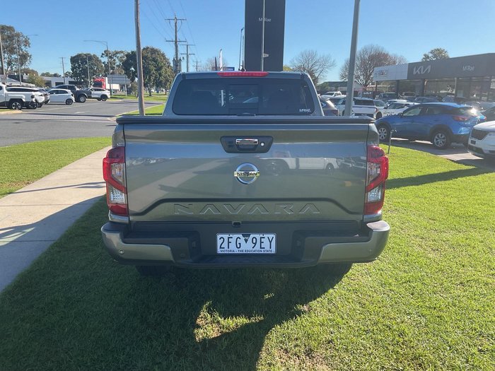 2025 Nissan Navara ST