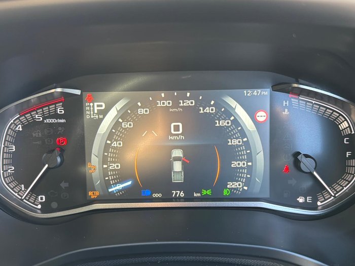 2025 Isuzu D-MAX BLADE