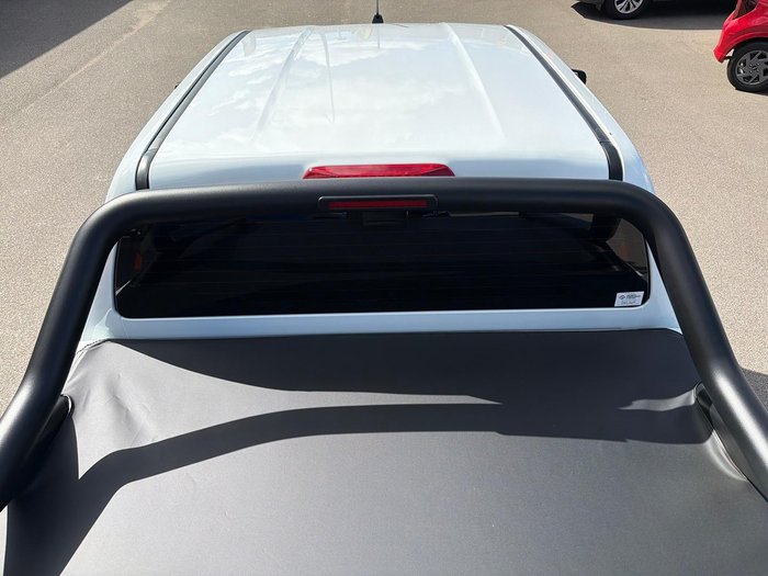 2025 Isuzu D-MAX BLADE