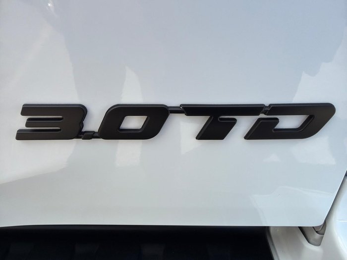 2025 Isuzu D-MAX BLADE
