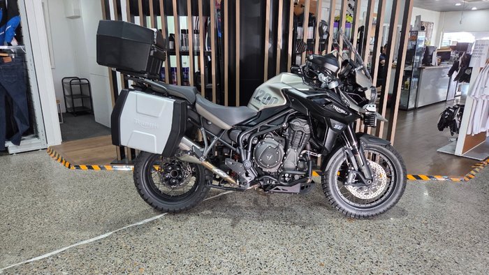 2020 Triumph TIGER 1200 XCa Beige