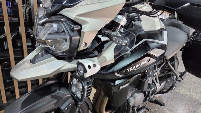 2020 Triumph TIGER 1200 XCa Beige