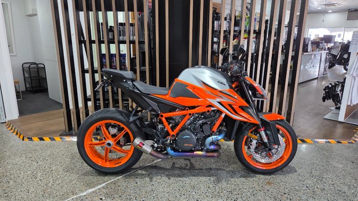Ktm 1290 SUPER DUKE R
