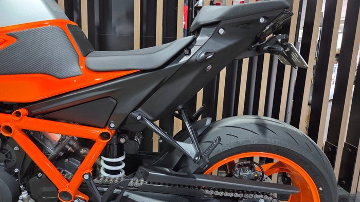 2022 Ktm 1290 SUPER DUKE R ORANGE