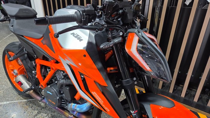 2022 Ktm 1290 SUPER DUKE R ORANGE