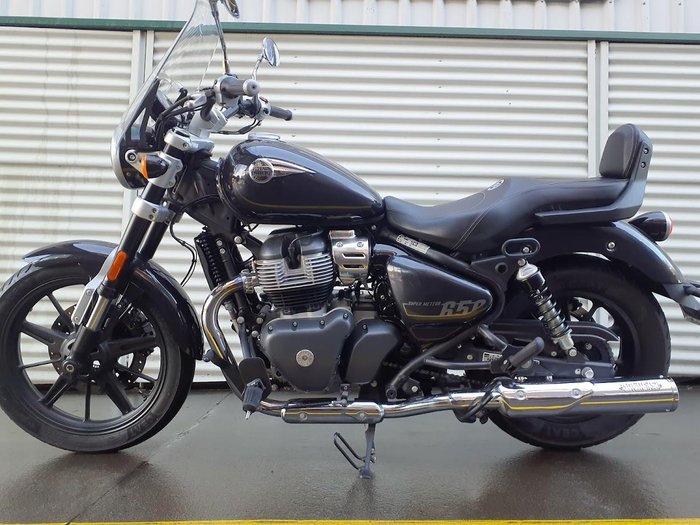 2023 Royal Enfield Super Meteor 650 Meteor Black