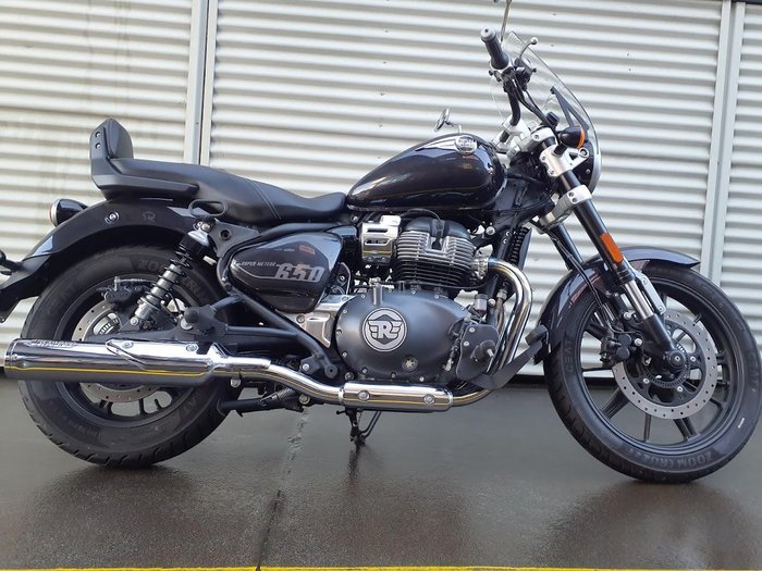 2023 Royal Enfield Super Meteor 650 Meteor Black