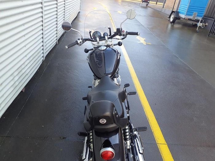 2023 Royal Enfield Super Meteor 650 Meteor Black