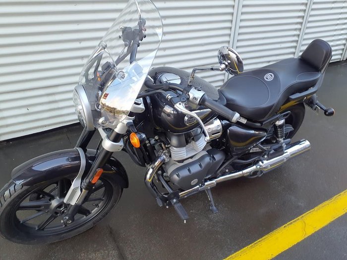 2023 Royal Enfield Super Meteor 650 Meteor Black