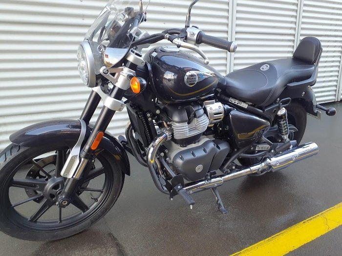 2023 Royal Enfield Super Meteor 650 Meteor Black