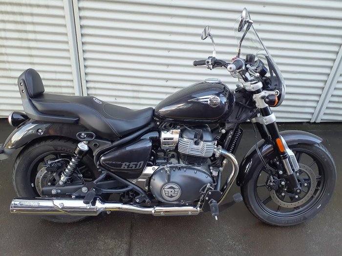 2023 Royal Enfield Super Meteor 650 Meteor Black