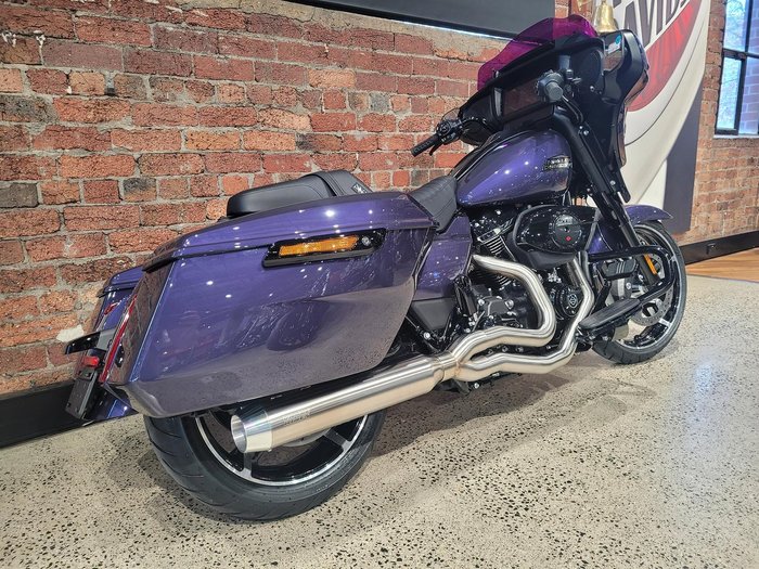 2026 Harley-Davidson Street Glide 117 (FLHX)