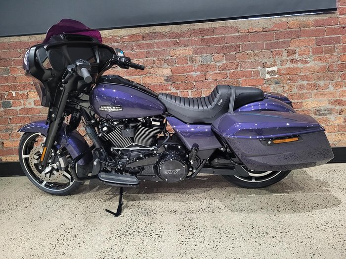 2026 Harley-Davidson Street Glide 117 (FLHX)