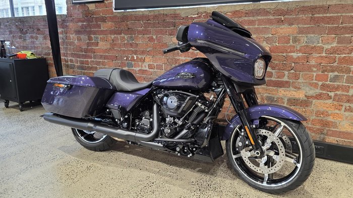 Harley-Davidson Street Glide 117 (FLHX) Touring