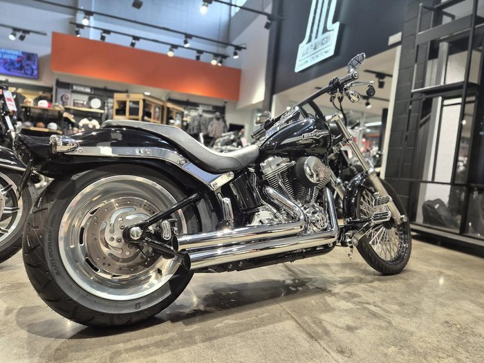 2010 Harley-Davidson Softail Standard 1584 EFI (FXSTI) Softail Black