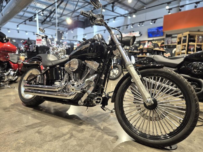 2010 Harley-Davidson Softail Standard 1584 EFI (FXSTI) Softail Black