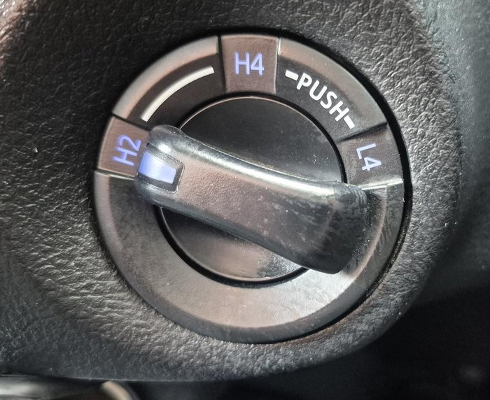 2020 Toyota Hilux SR
