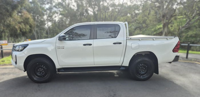 2020 Toyota Hilux SR