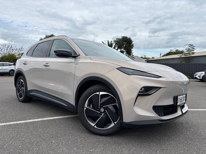 2025 MG MGS5 EV Essence 62 ZS3EM MY25 Champagne Gold