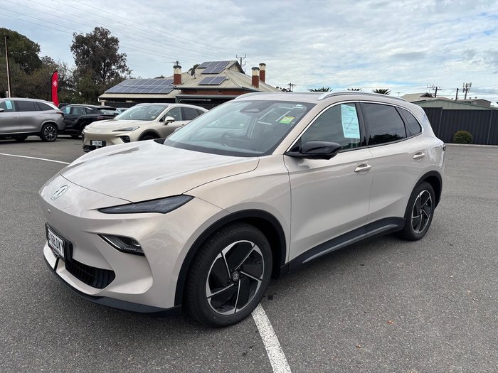 2025 MG MGS5 EV Essence 62 ZS3EM MY25 Champagne Gold