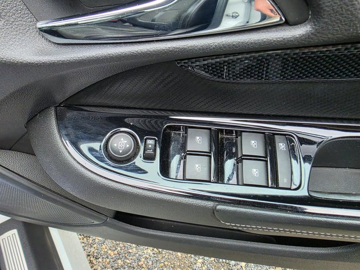 2017 Holden Commodore SV6