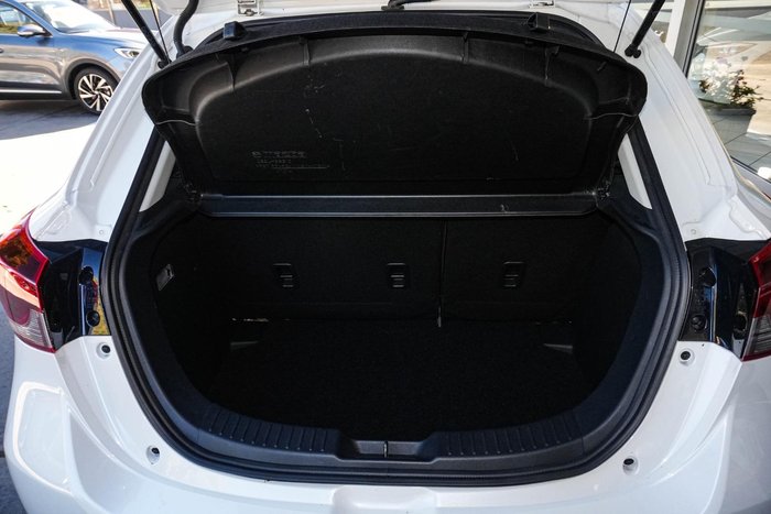 2022 Mazda 2 G15 Evolve