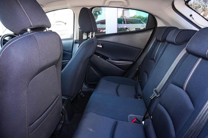 2022 Mazda 2 G15 Evolve